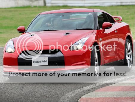 Nissan-GT-R_2008_1024x768_wallpa-4.jpg
