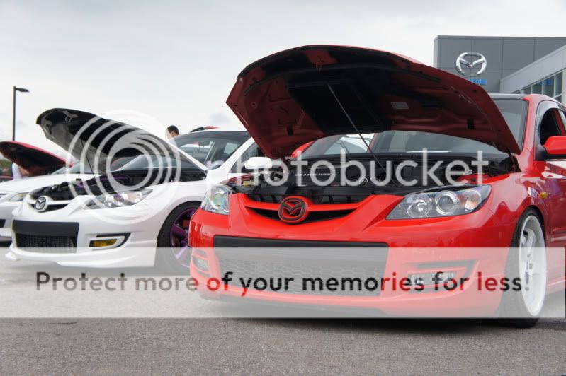 lauriermazda1.jpg
