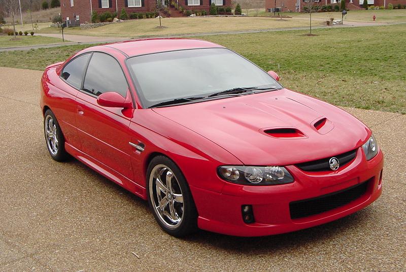 8552-2005-Pontiac-GTO.jpg