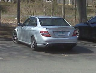 dig-cam041609004.jpg