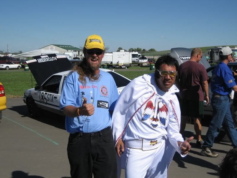 Elvis1.jpg