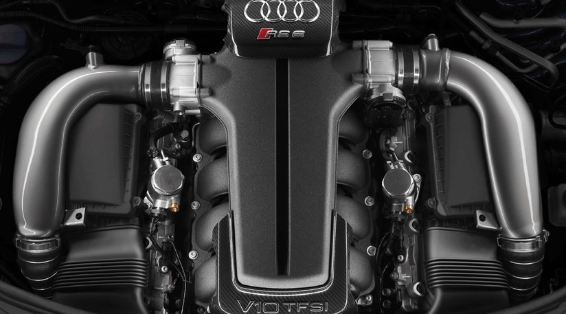 5AudiRS6salooncarreview.jpg