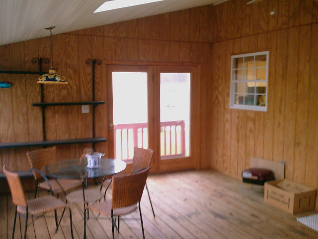 porch1.jpg