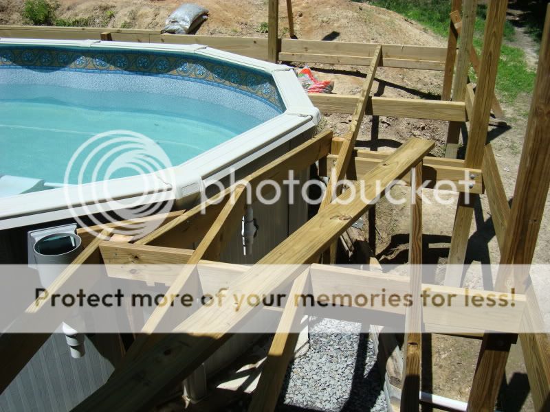 deckpool019.jpg