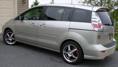 yaris_and_mazda5_008_500x283.jpg