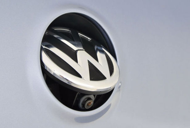 volkswagenrearviewcamera.jpg