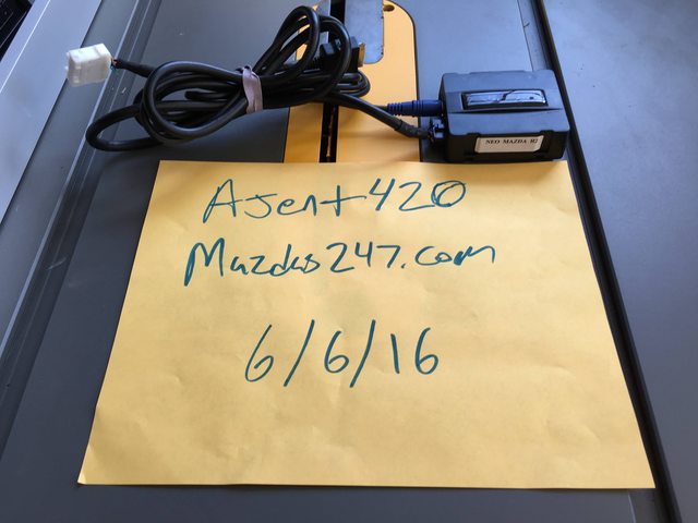 FS: Neo Mazda R2 iPod adapter