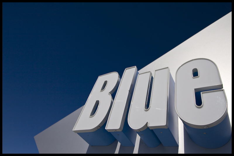 blue-2.jpg