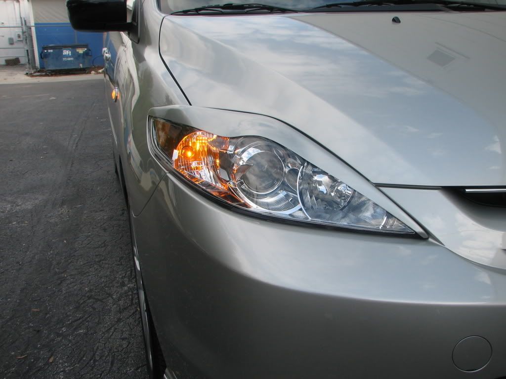 mazda5pics007.jpg