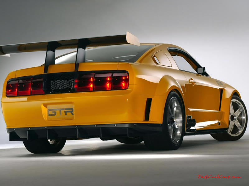 gtr_mustang_rr_ang.jpg