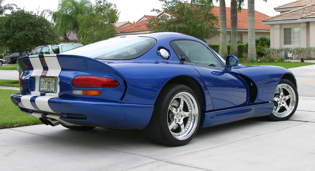 1996-dodge-viper-gts-rearside_hre-sm.jpg