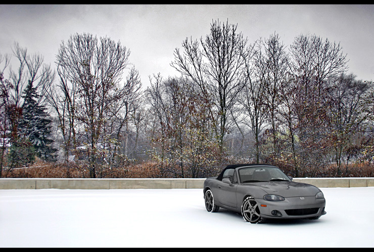 MiataSnowFun1.jpg