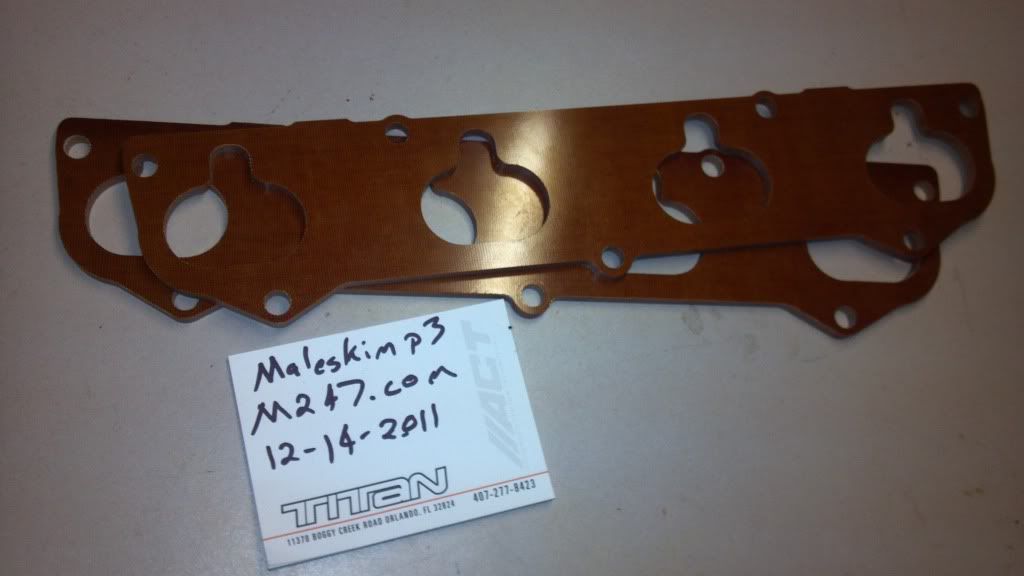 Manifold Spacer
