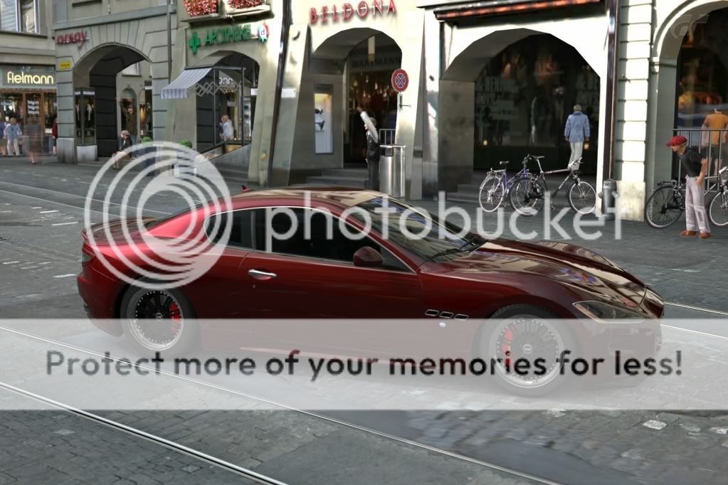 Bern-MarketStreet_1.jpg