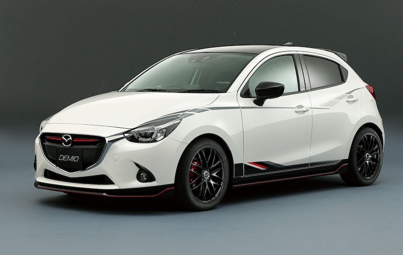 first-tuned-mazda2-and-cx-3-revealed-ahead-of-tokyo-auto-salon-2015_4.jpg
