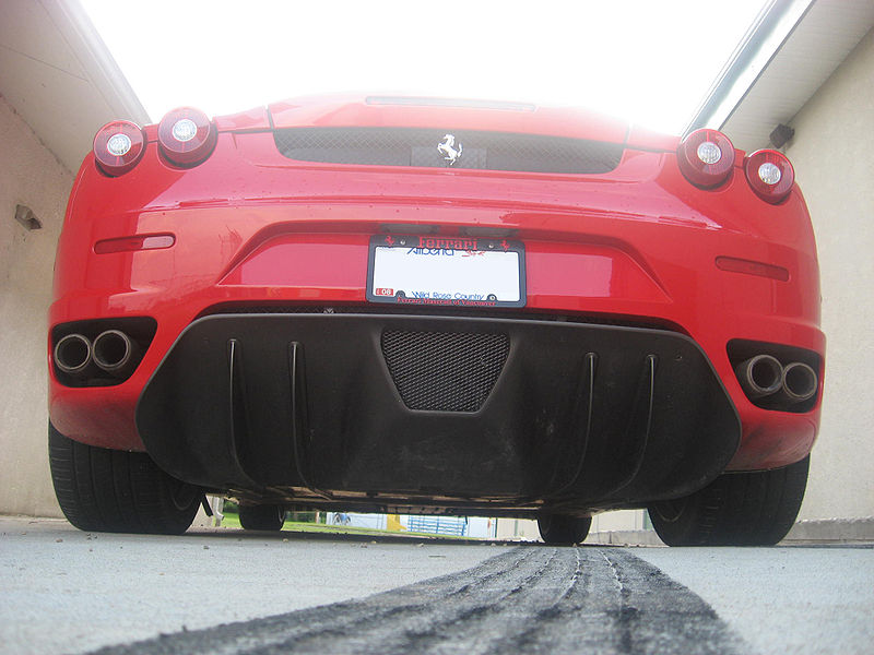 800px-Ferrarif430diffuser.jpg