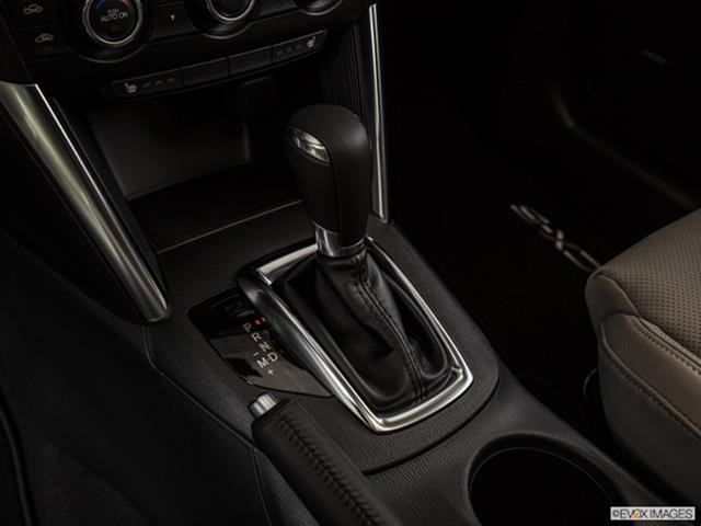 2015-mazda-cx-5-gear-shifter_9620_087_640x480.jpg