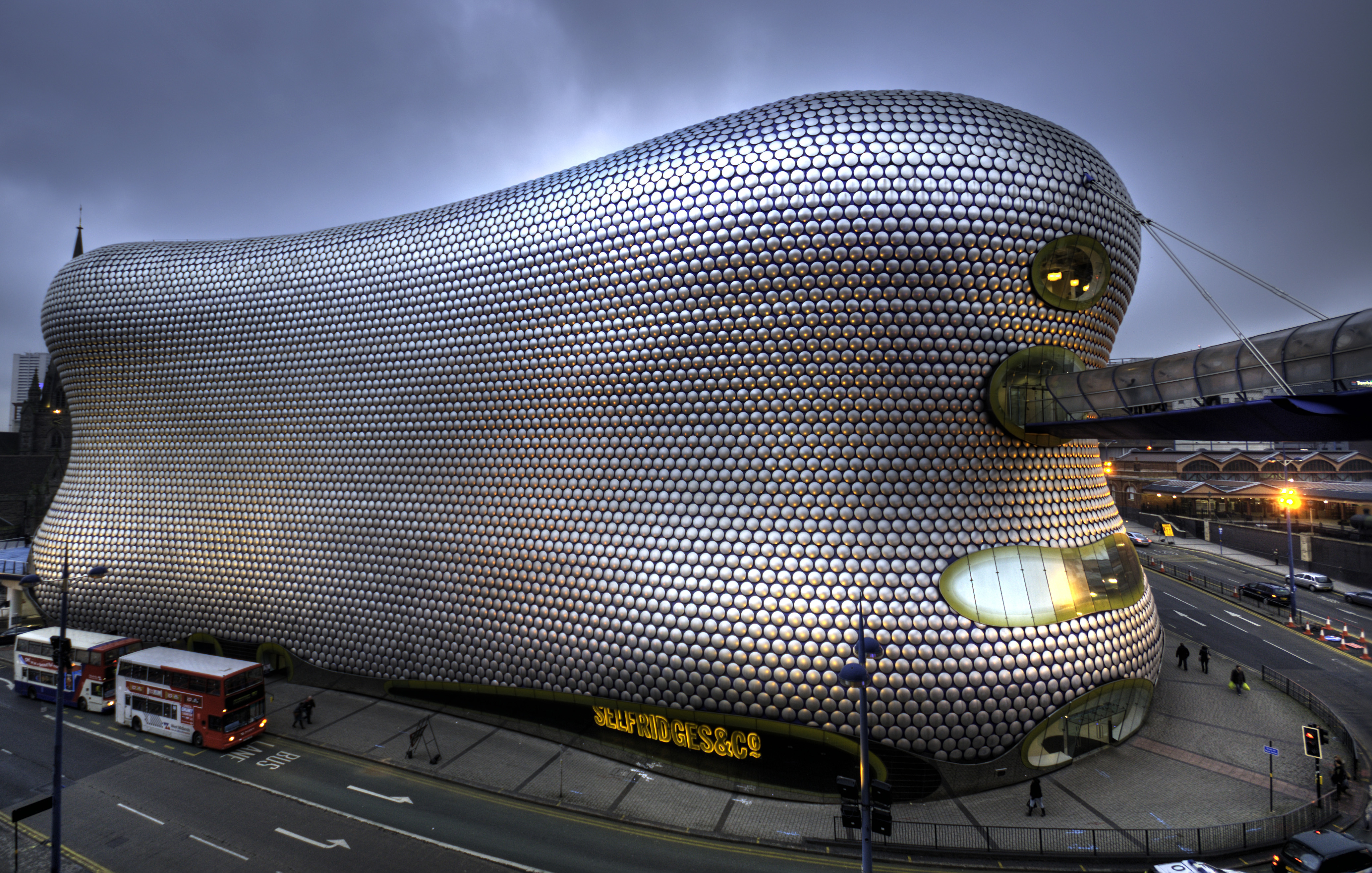 Selfridges_Building%2C_Birmingham_%282012%29.jpg